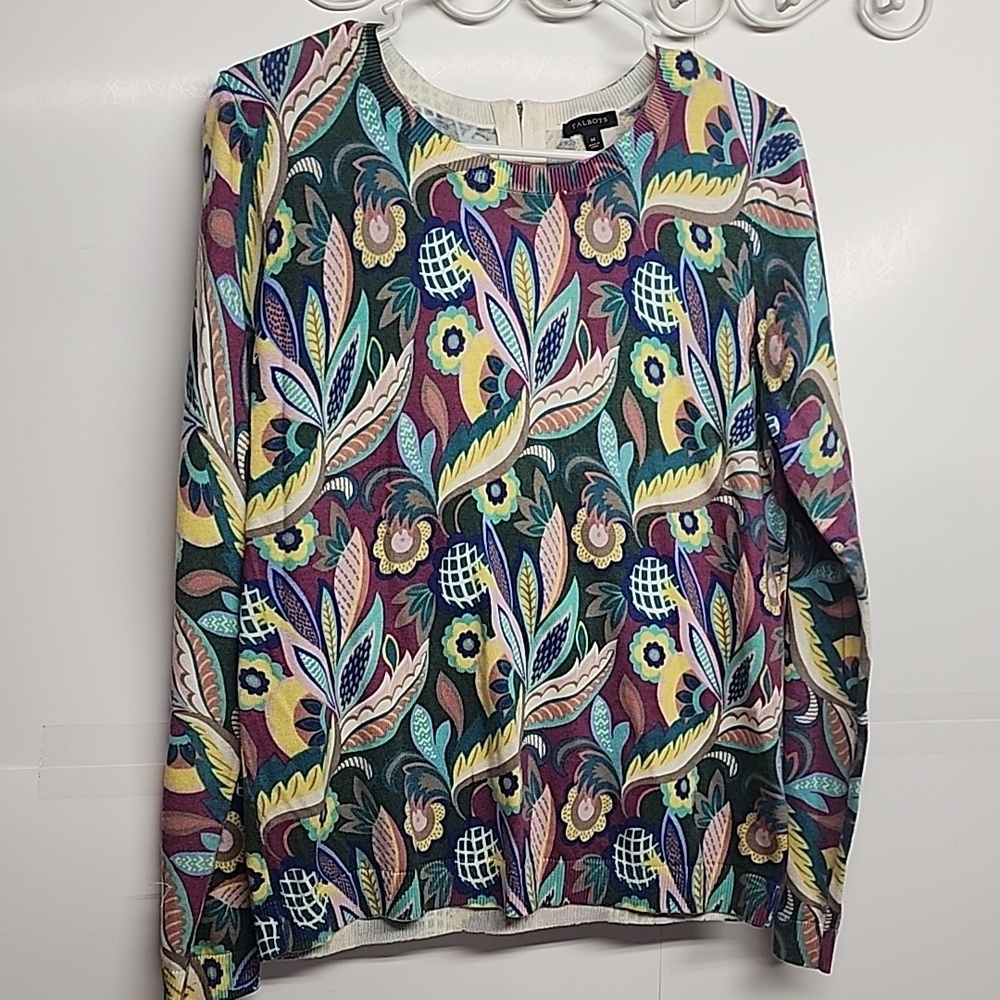 Talbots Beautiful Multicolor Floral Pattern Soft Sweater Blouse Sz M
